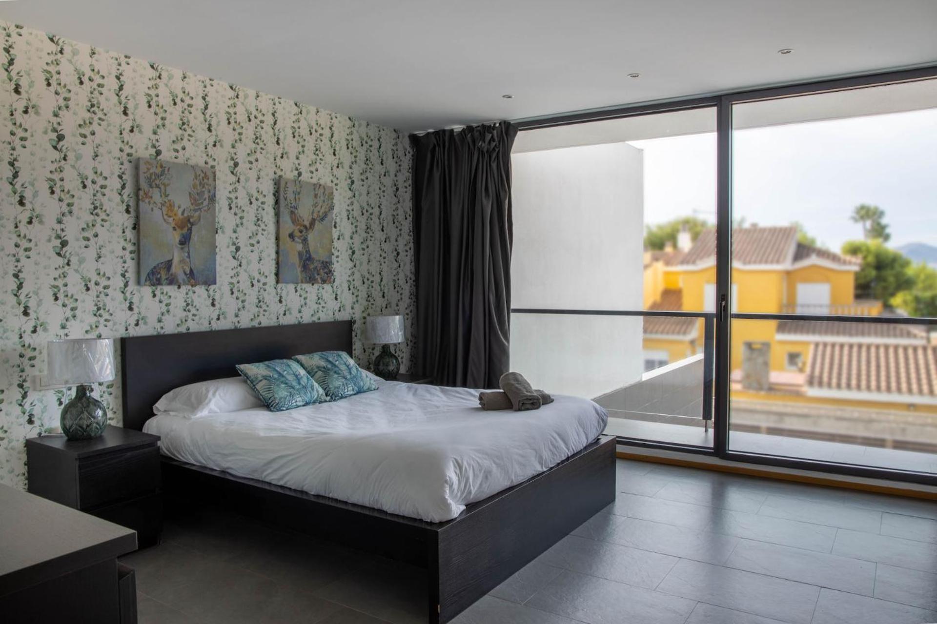 Modern Villa With Private Pool/ 400M To The Beach 그라오 데 카스테욘 외부 사진